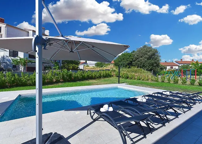 Tamara 2044 빌라 풀라