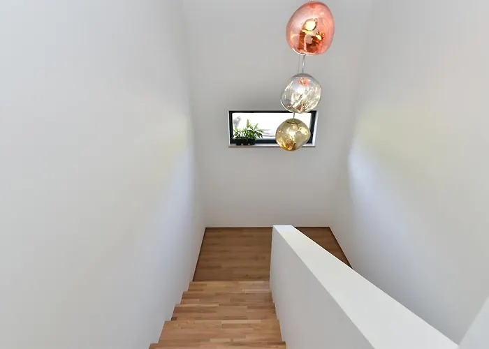 别墅 Tamara 2044 *