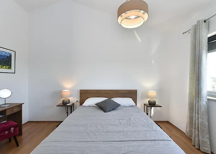 Tamara 2044 别墅 普拉