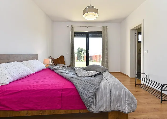 Willa Tamara 2044 Pula